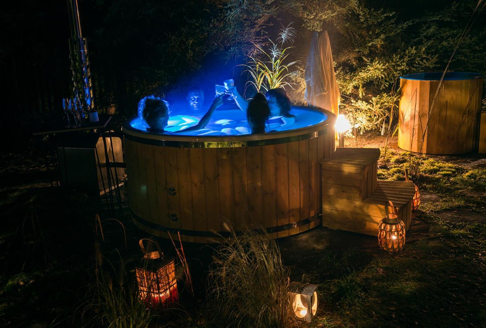 Szeroki Bor Oaza W Puszczy Z Sauna, Bania I Jacuzzi Exterior photo
